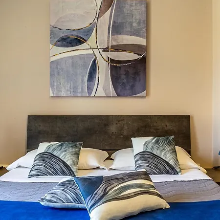 Desiderio Apartment